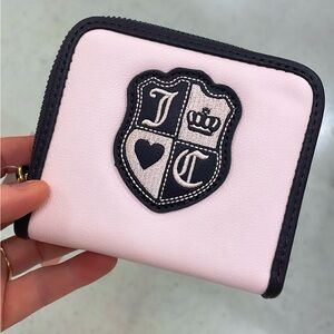 BRAND NEW Juicy Couture small zip wallet